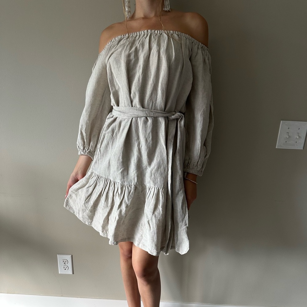 Short dress